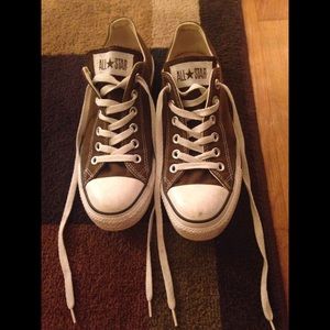 Women's brown converse